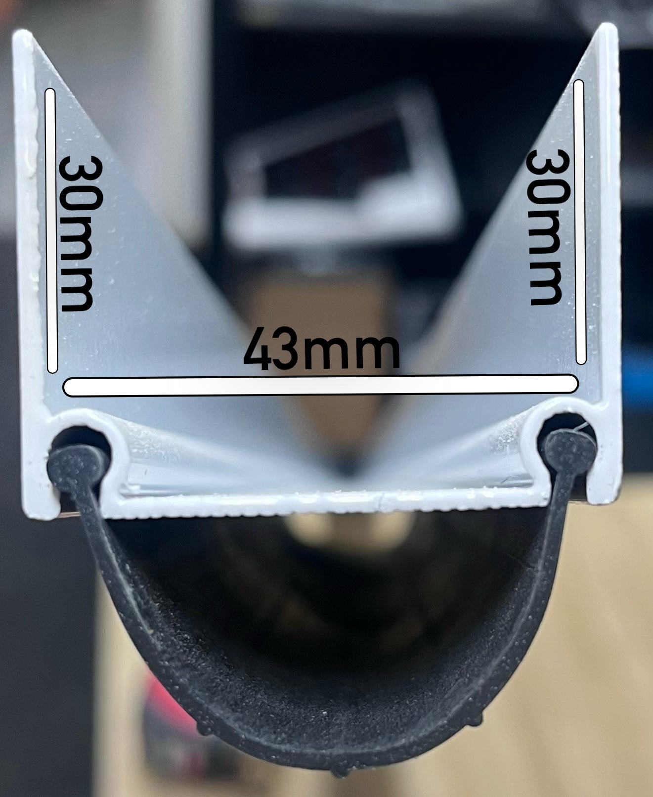 Aluminium bottom garage door capping rubber seal carrier Per 1.5M