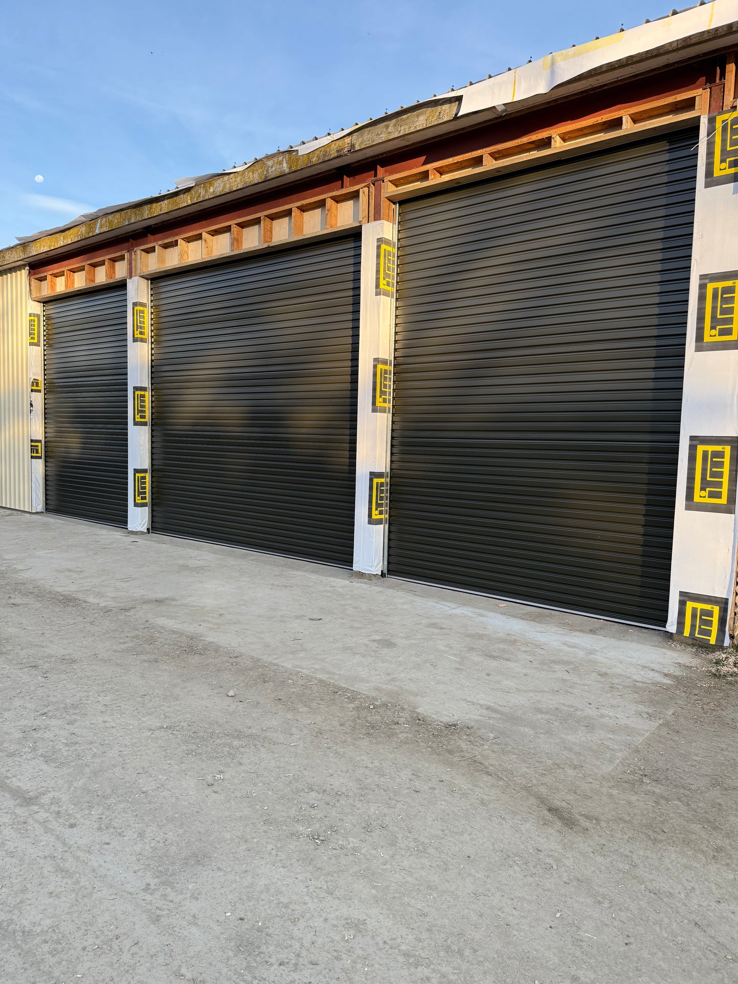 Commercial Roller Garage Door 3.4M High