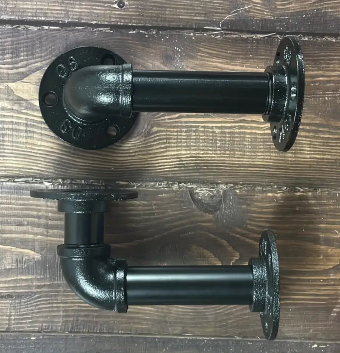 Pipe Shelve Bracket